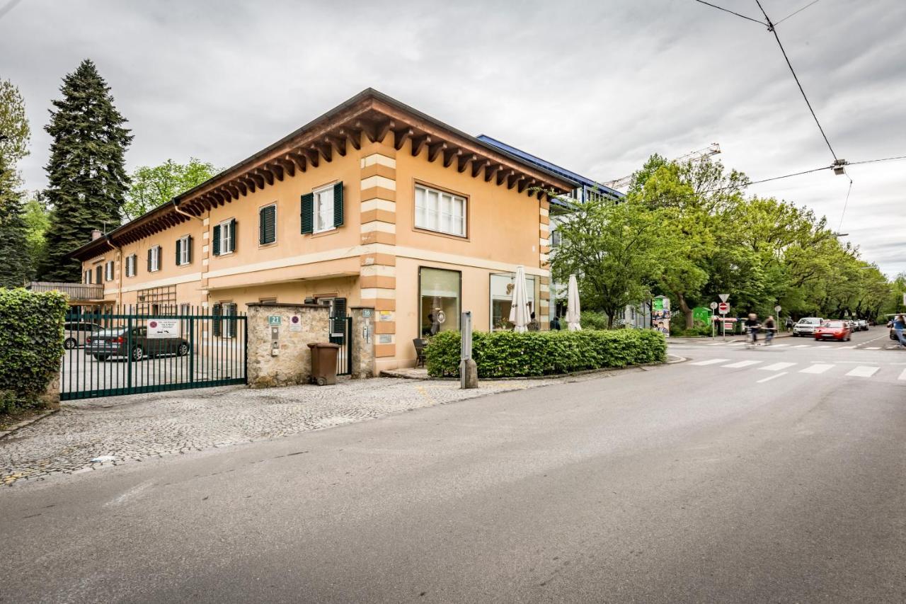 White Flat By Grazrentals With Cool Location & Free Parking エクステリア 写真